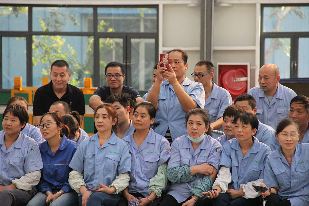 公司舉辦迎國慶中秋運動會(圖3)